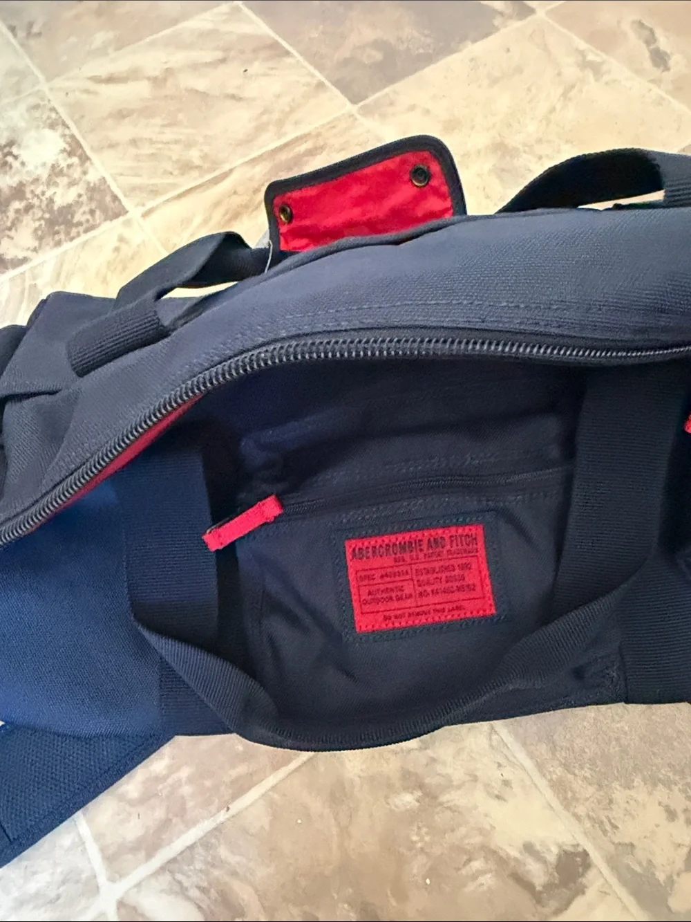 NEW Abercrombie & Fitch NAVY Duffel Bag carry on LUGGAGE GYM DUFFLE BACKPACK NWT